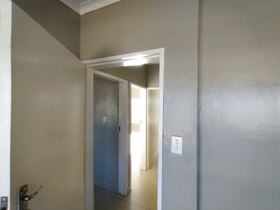 To Let 2 Bedroom Property for Rent in Harrismith Free State
